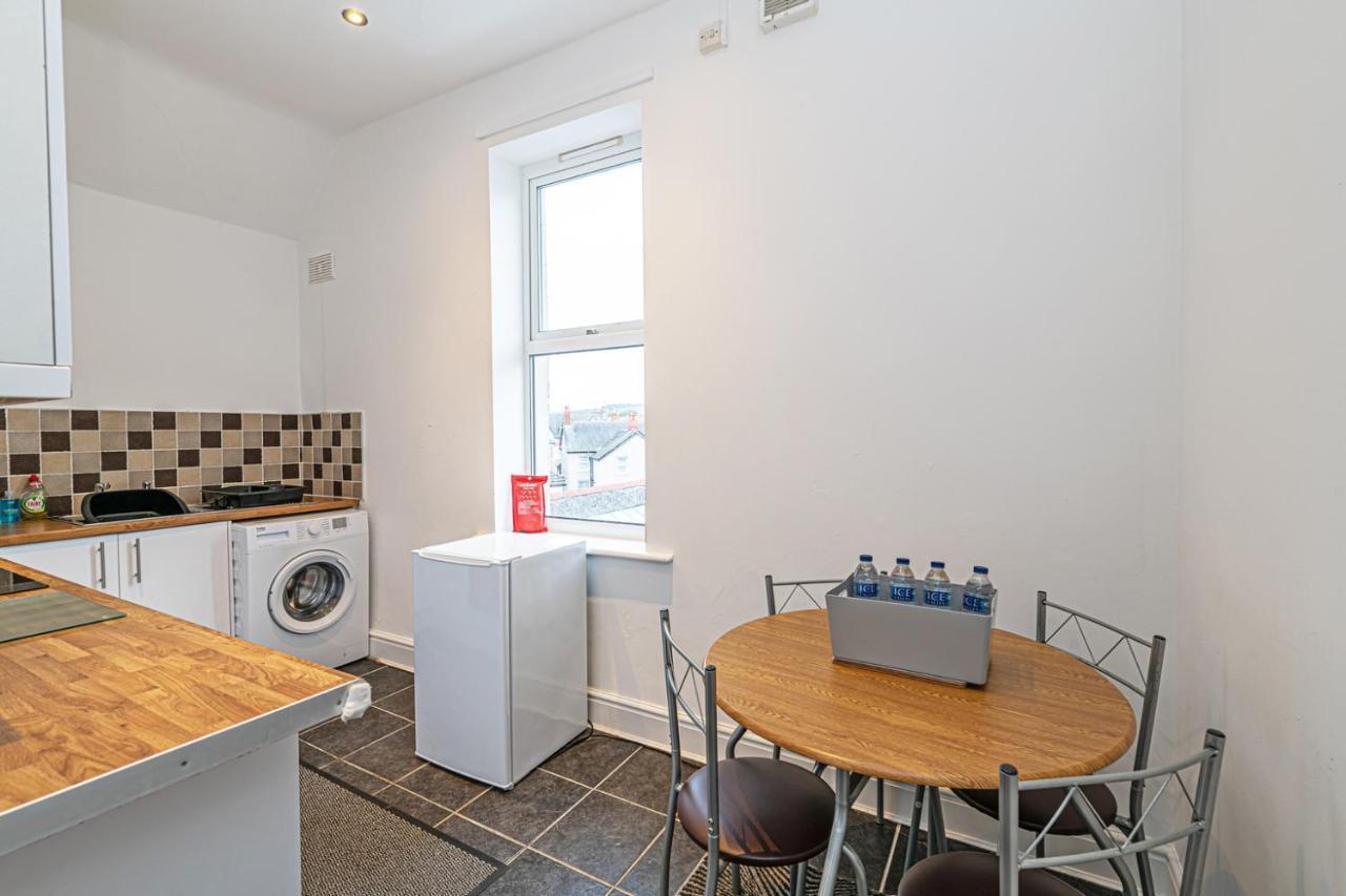 Two Bedroom Holiday Apartment Colwyn Bay Luaran gambar
