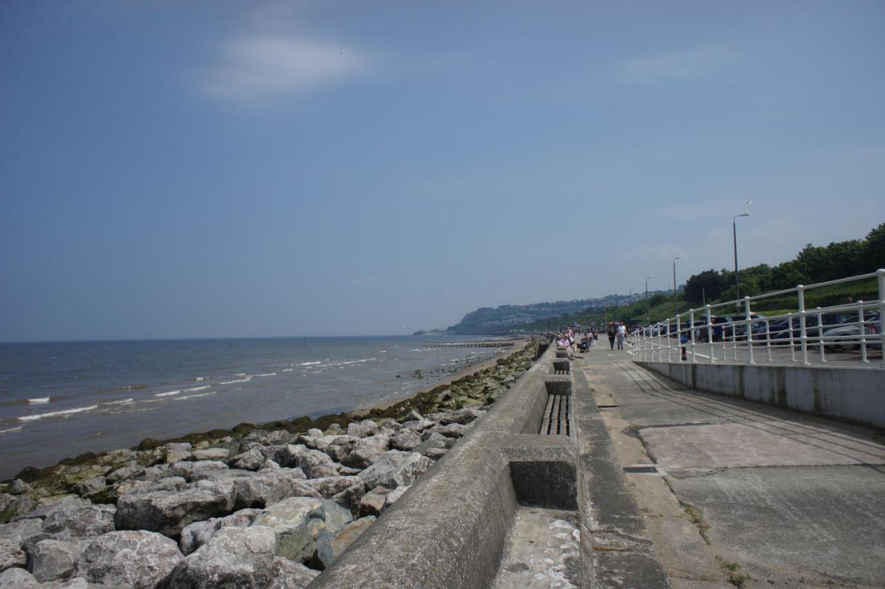 Two Bedroom Holiday Apartment Colwyn Bay Luaran gambar